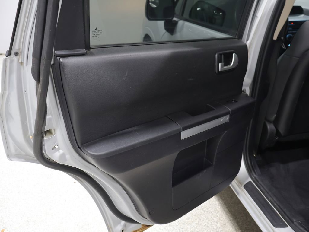 Used 2008 Mitsubishi Endeavor LS AWD/4WD image 19