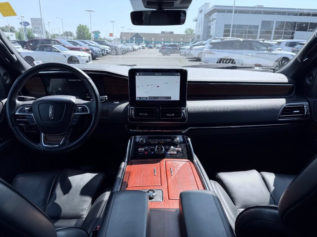 Used 2019 Lincoln Navigator L Reserve AWD/4WD image 37