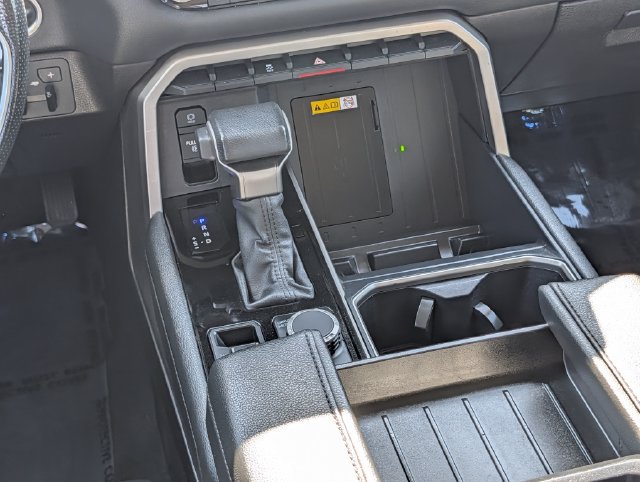Used 2024 Toyota Tundra Limited w/ Power Package AWD/4WD image 14