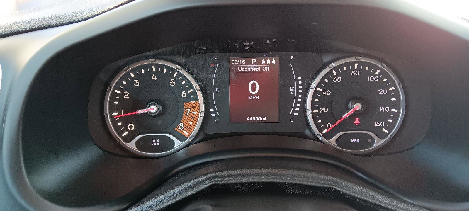 Used 2019 Jeep Renegade Sport image 9