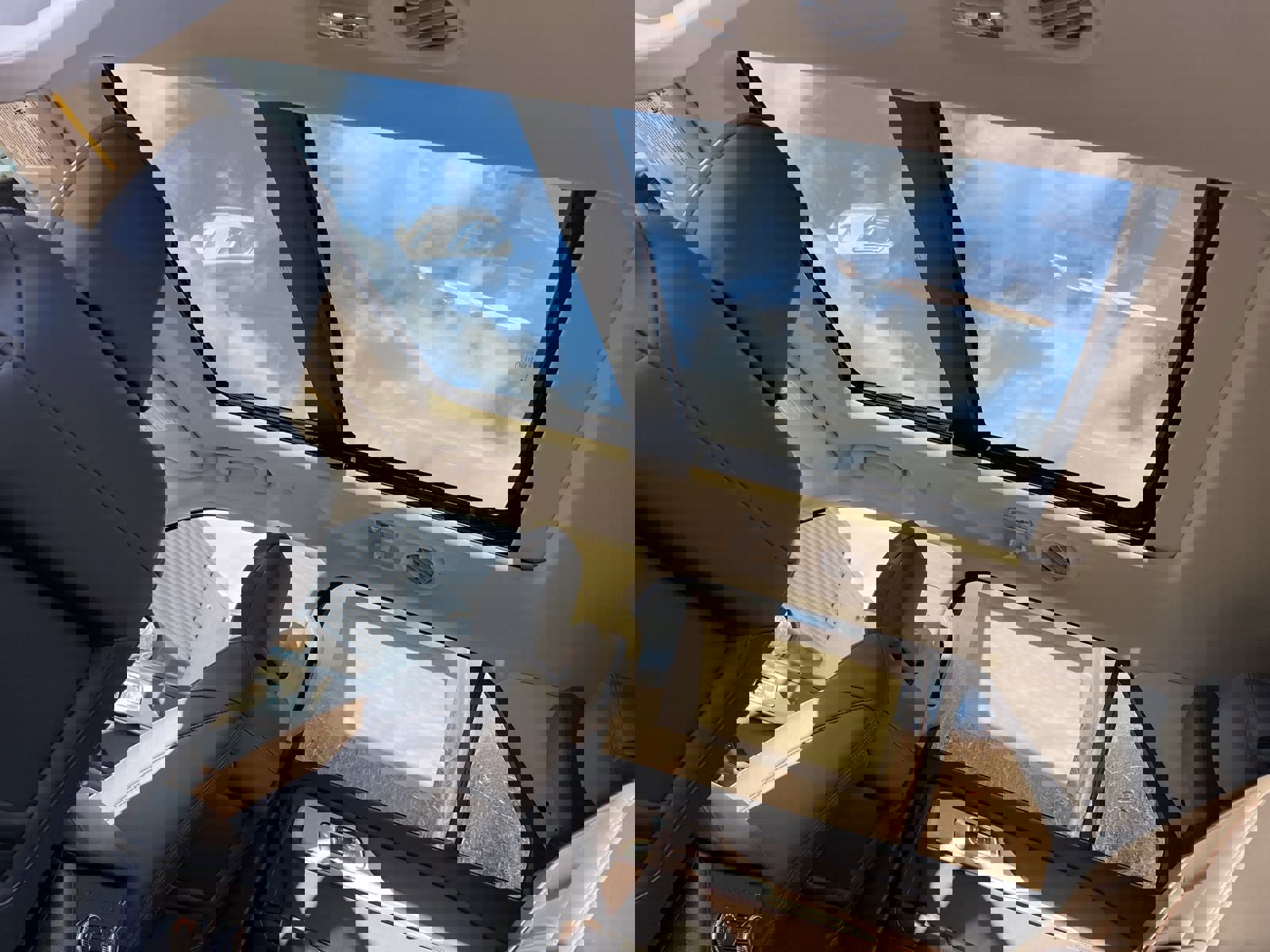 New 2025 Ford Explorer Active w/ Active Comfort Package image 16