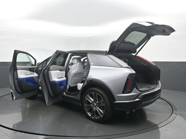 New 2026 Cadillac Optiq Sport 2 AWD/4WD image 58