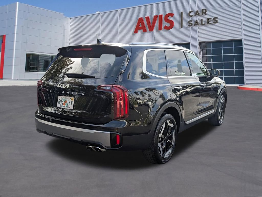 Used 2025 Kia Telluride S image 6