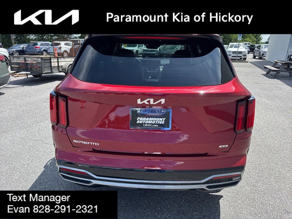 Used 2023 Kia Sorento SX AWD/4WD image 6