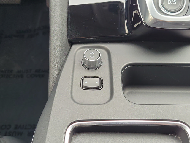Used 2025 Acura MDX FWD image 18
