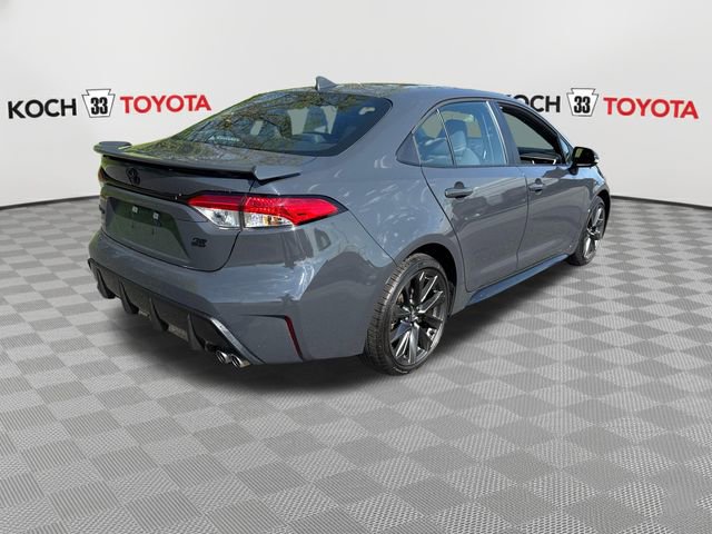 Used 2025 Toyota Corolla SE w/ SE Premium Package FWD image 8