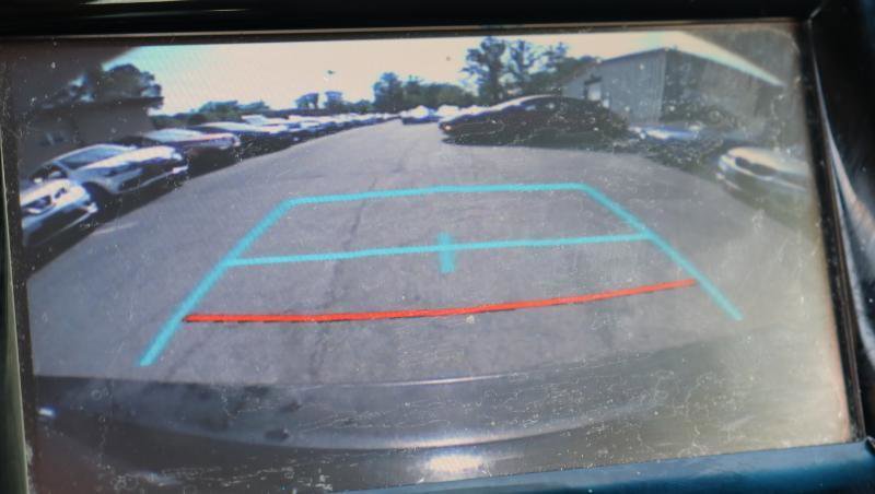 Used 2015 Toyota Camry XLE FWD image 10