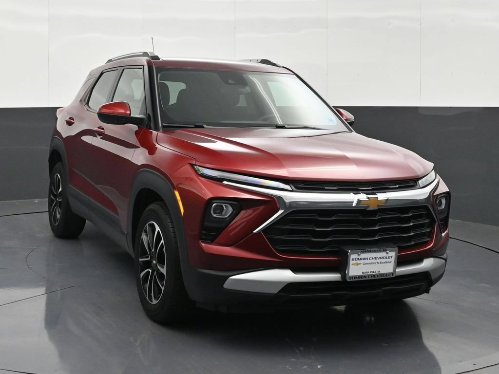 Used 2025 Chevrolet TrailBlazer LT FWD image 7