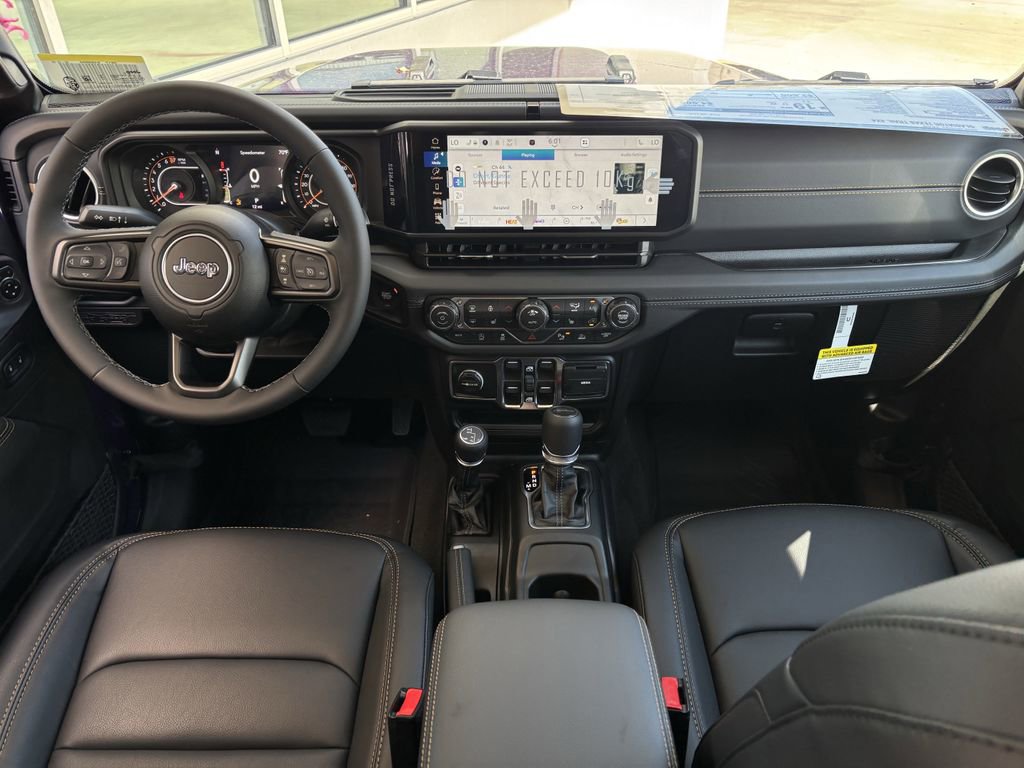 New 2026 Jeep Gladiator Sport AWD/4WD image 10