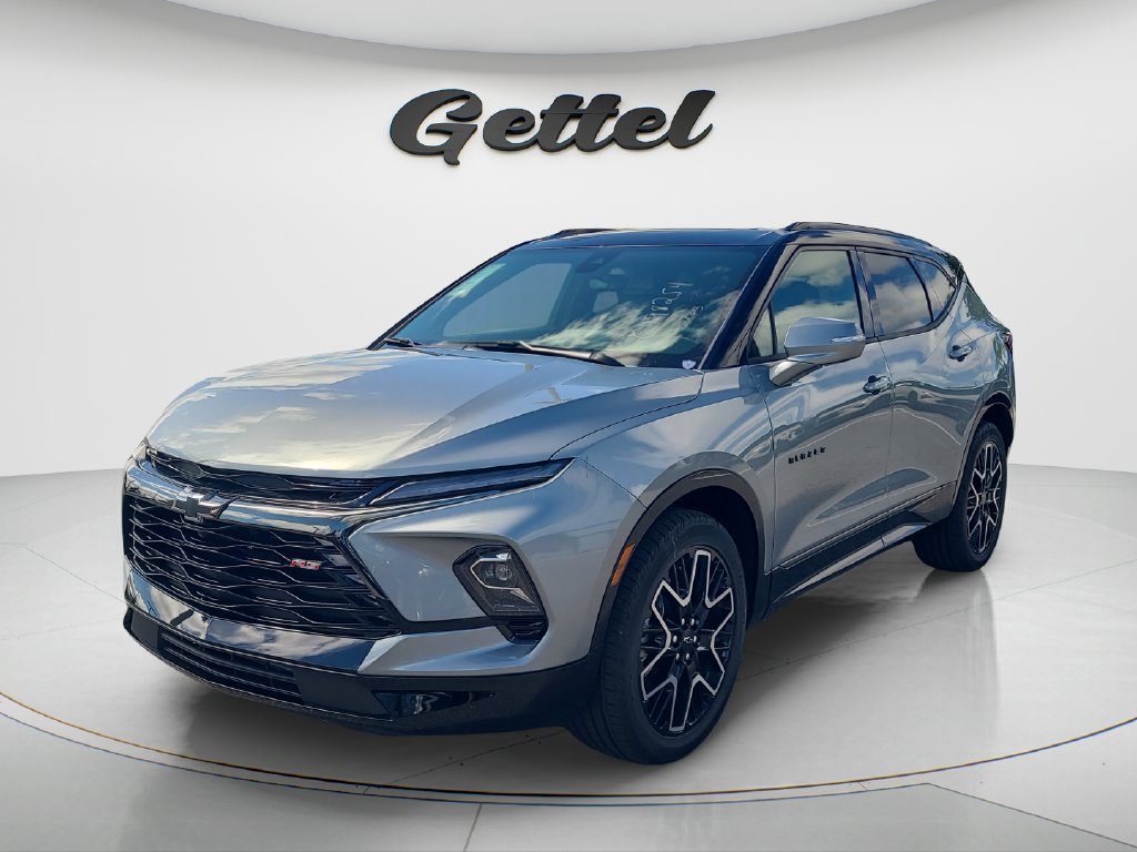 New 2026 Chevrolet Blazer RS w/ Driver Confidence II Package FWD image 3