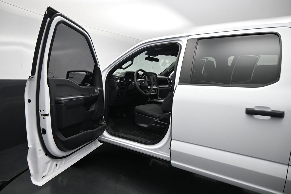 Used 2023 Ford F150 XL w/ STX Appearance Package RWD image 8
