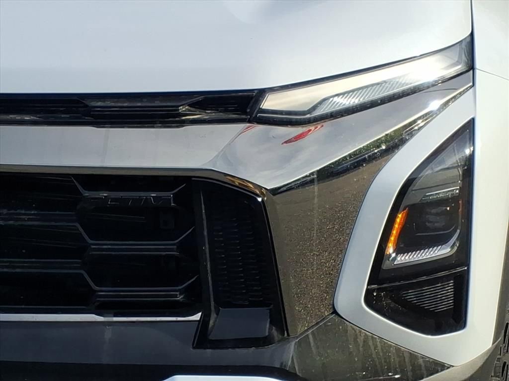 New 2026 Chevrolet Equinox ACTIV AWD/4WD image 8