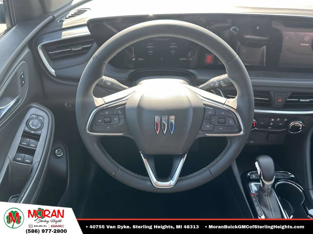 Certified 2024 Buick Encore GX Preferred FWD image 12