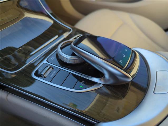 Used 2016 Mercedes-Benz C 300 4MATIC Sedan image 18