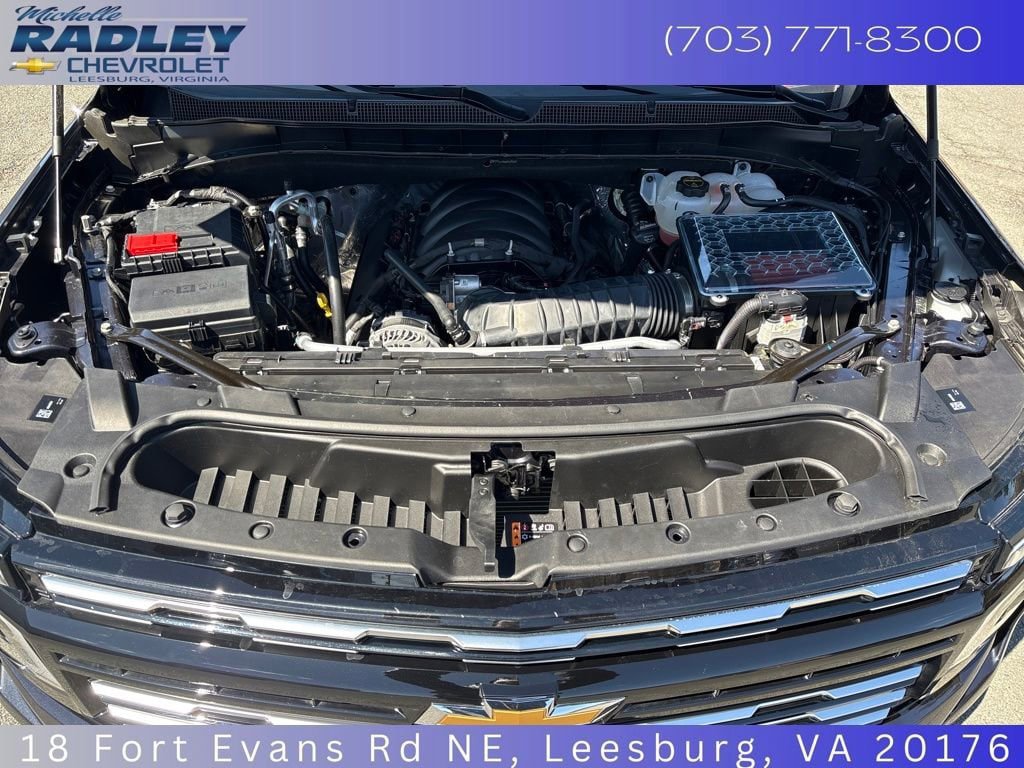 Used 2026 Chevrolet Suburban High Country AWD/4WD image 10