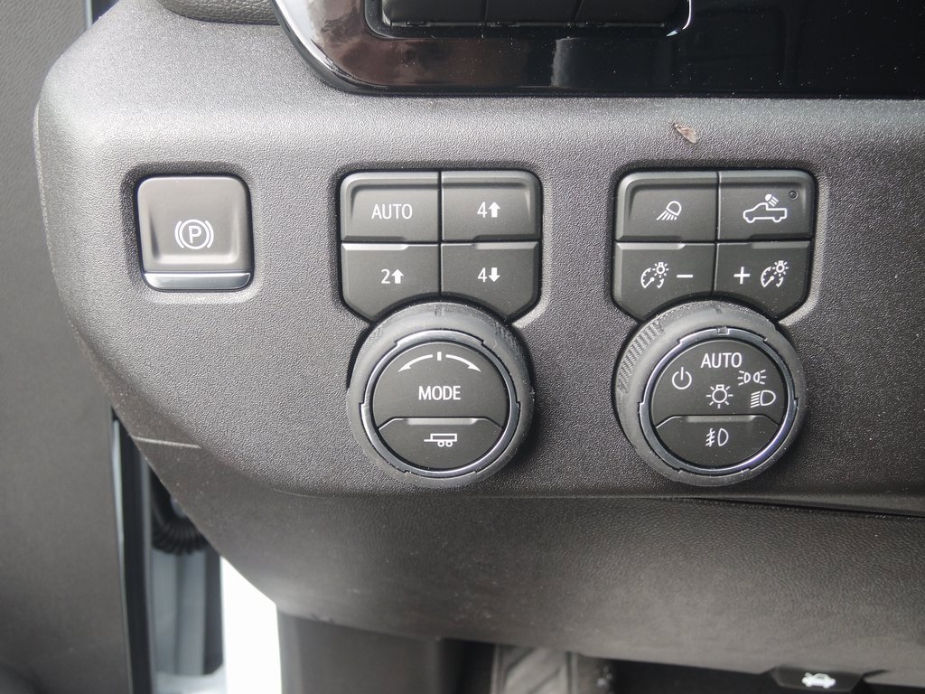 New 2026 Chevrolet Silverado 3500 High Country w/ Technology Package image 31