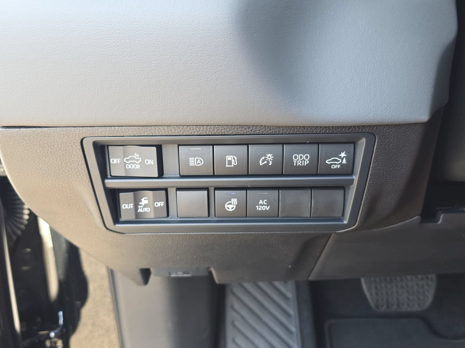 New 2026 Toyota Tundra Capstone AWD/4WD image 21