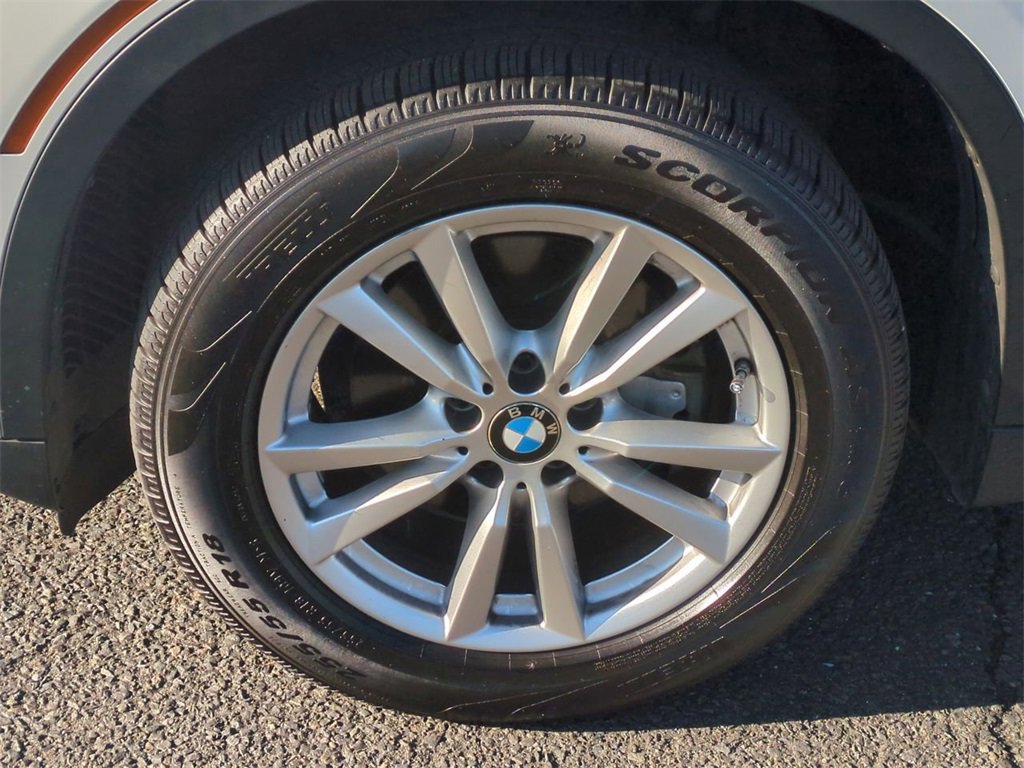 Used 2014 BMW X5 sDrive35i image 9