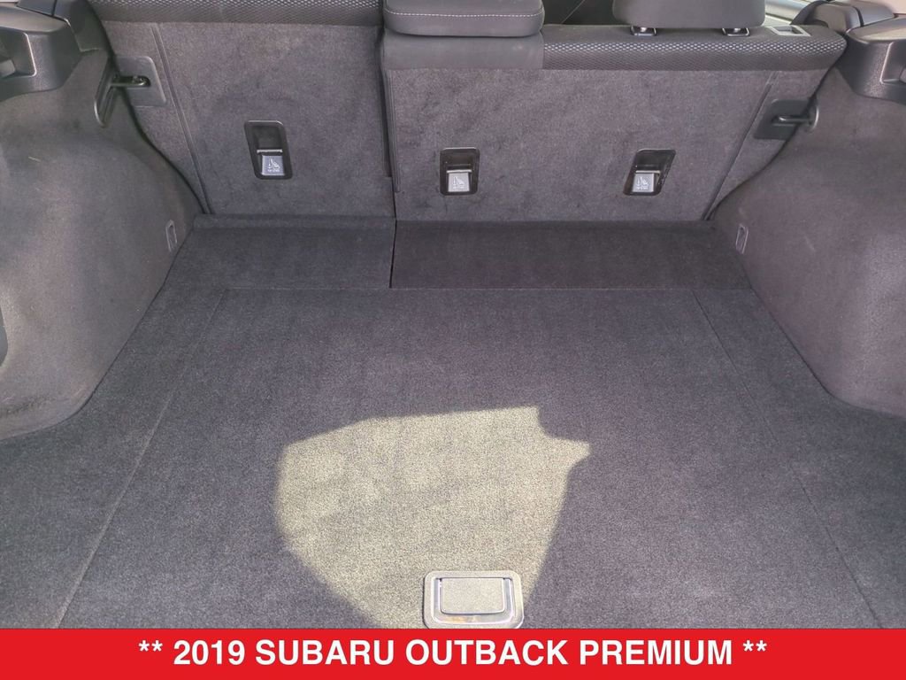 Used 2019 Subaru Outback 2.5i Premium image 36