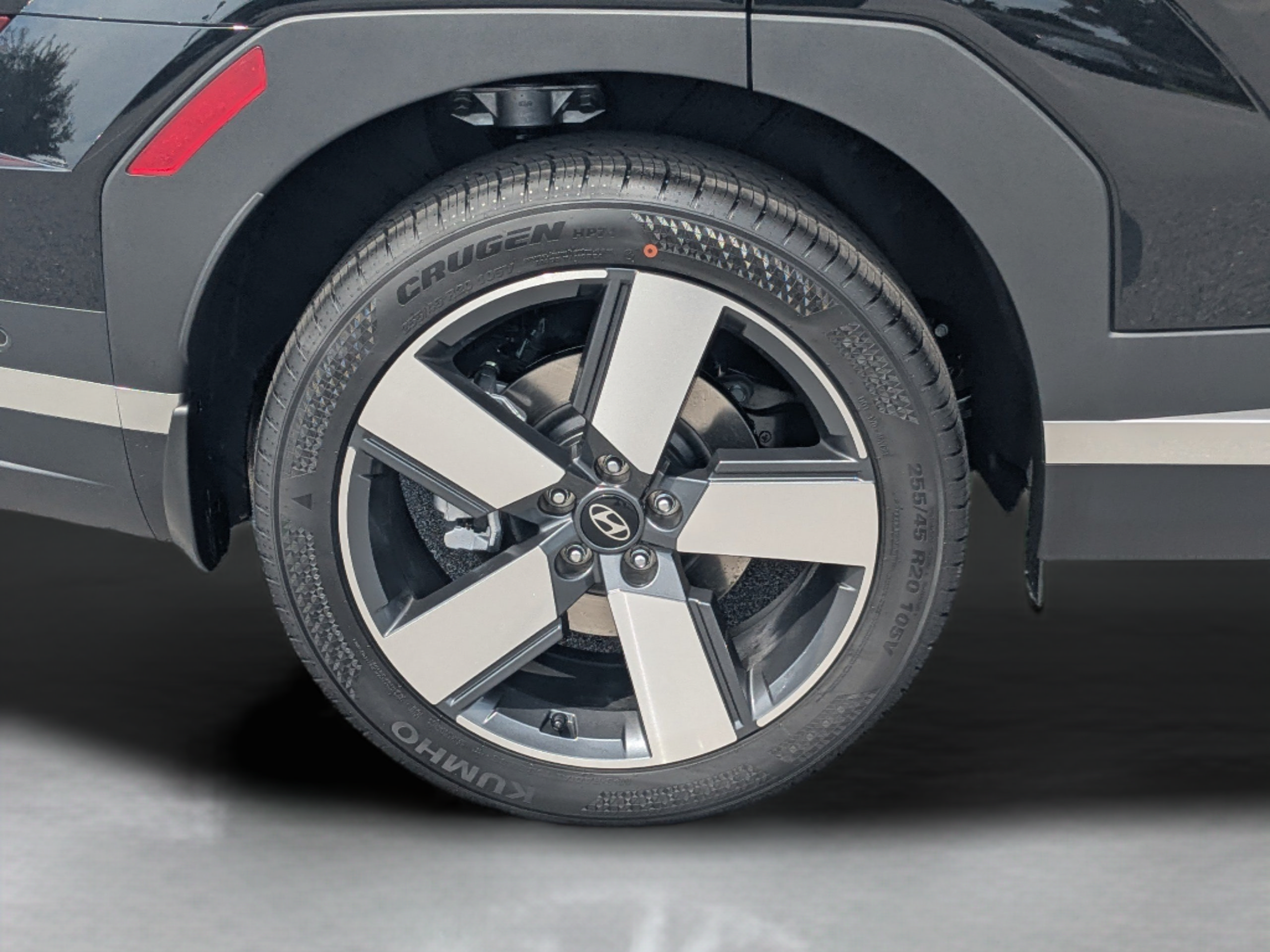 New 2027 Hyundai Santa Fe Limited FWD image 13