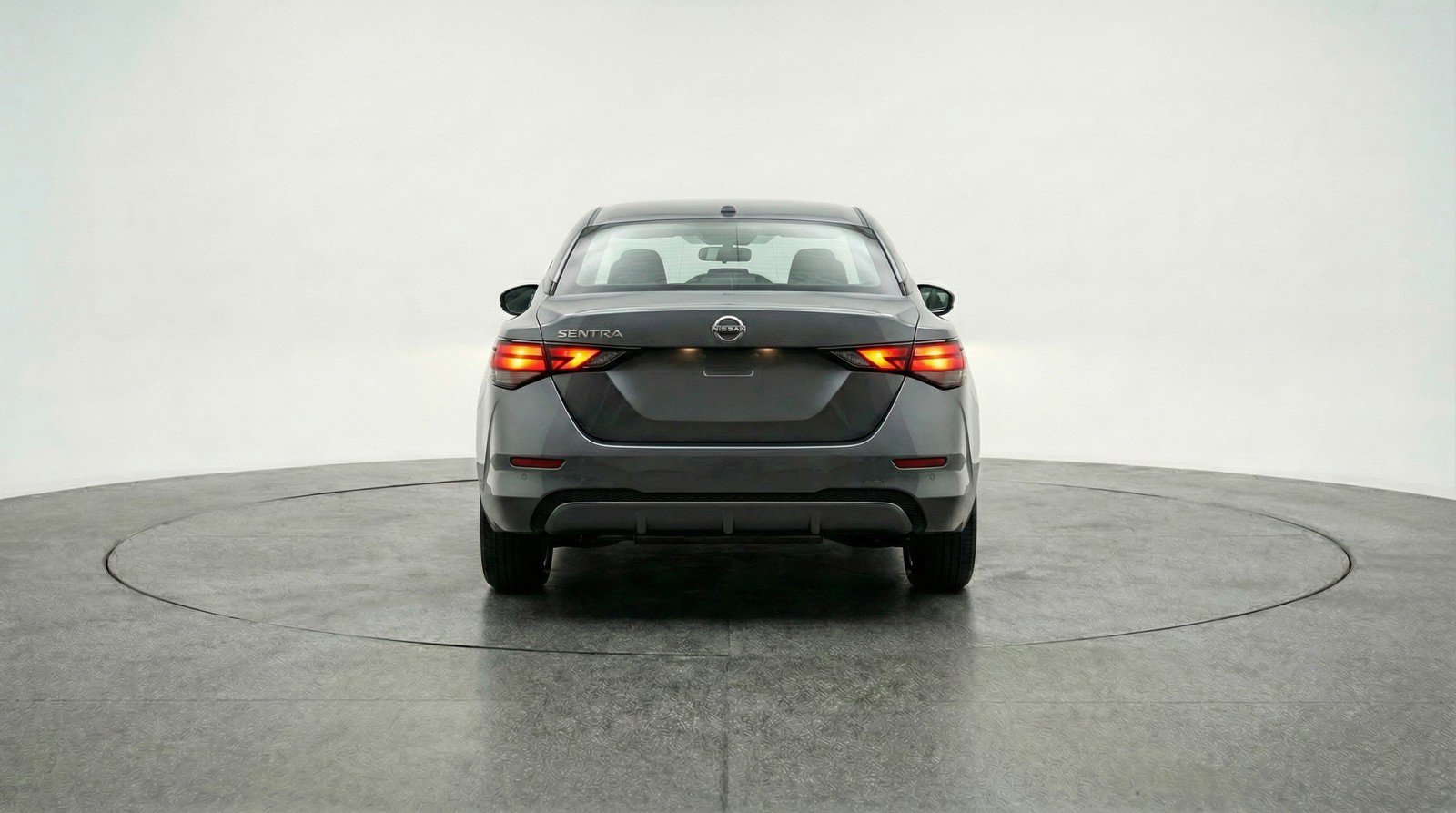 Used 2025 Nissan Sentra S FWD image 7