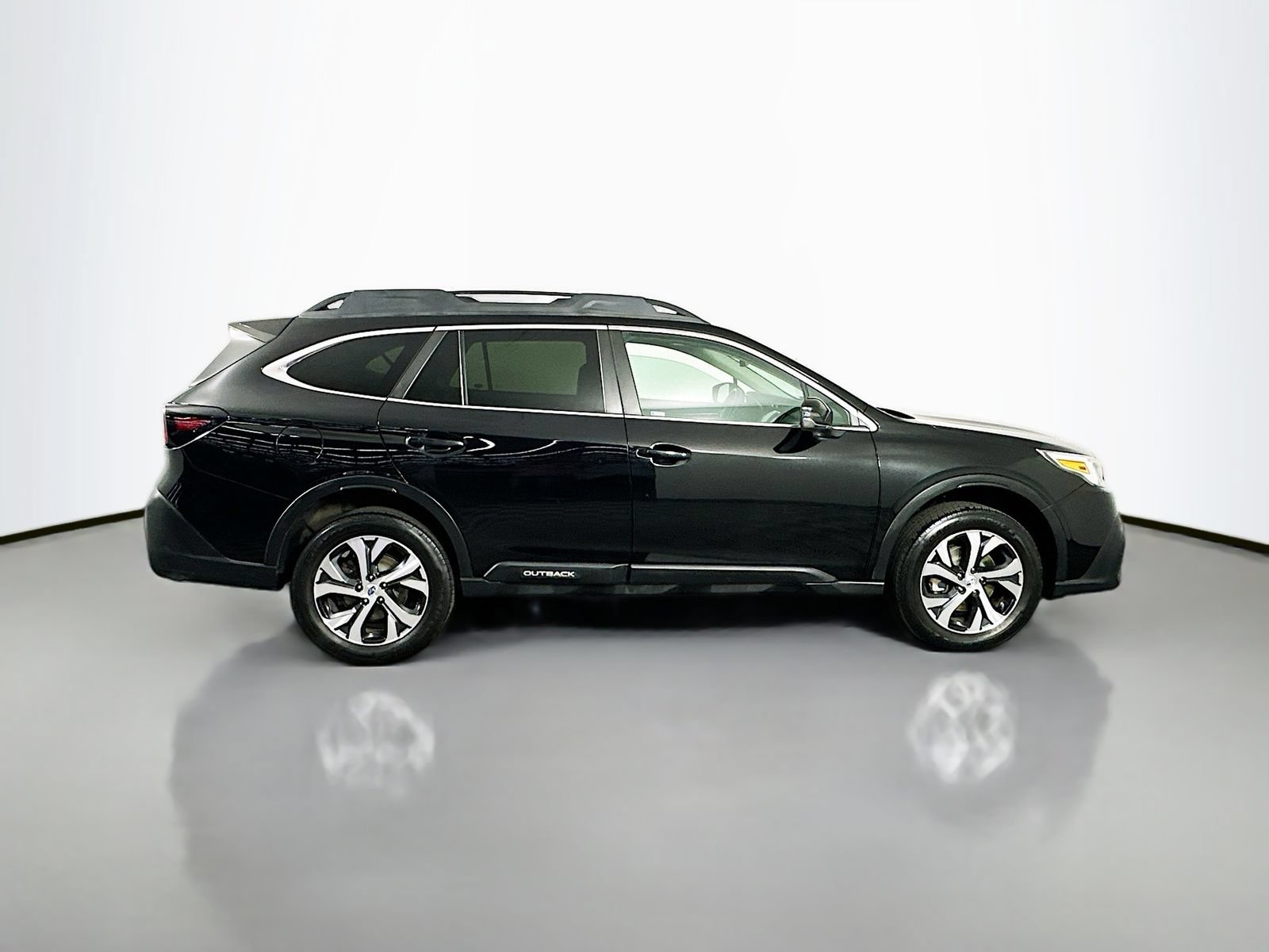 Used 2021 Subaru Outback Limited AWD/4WD image 8