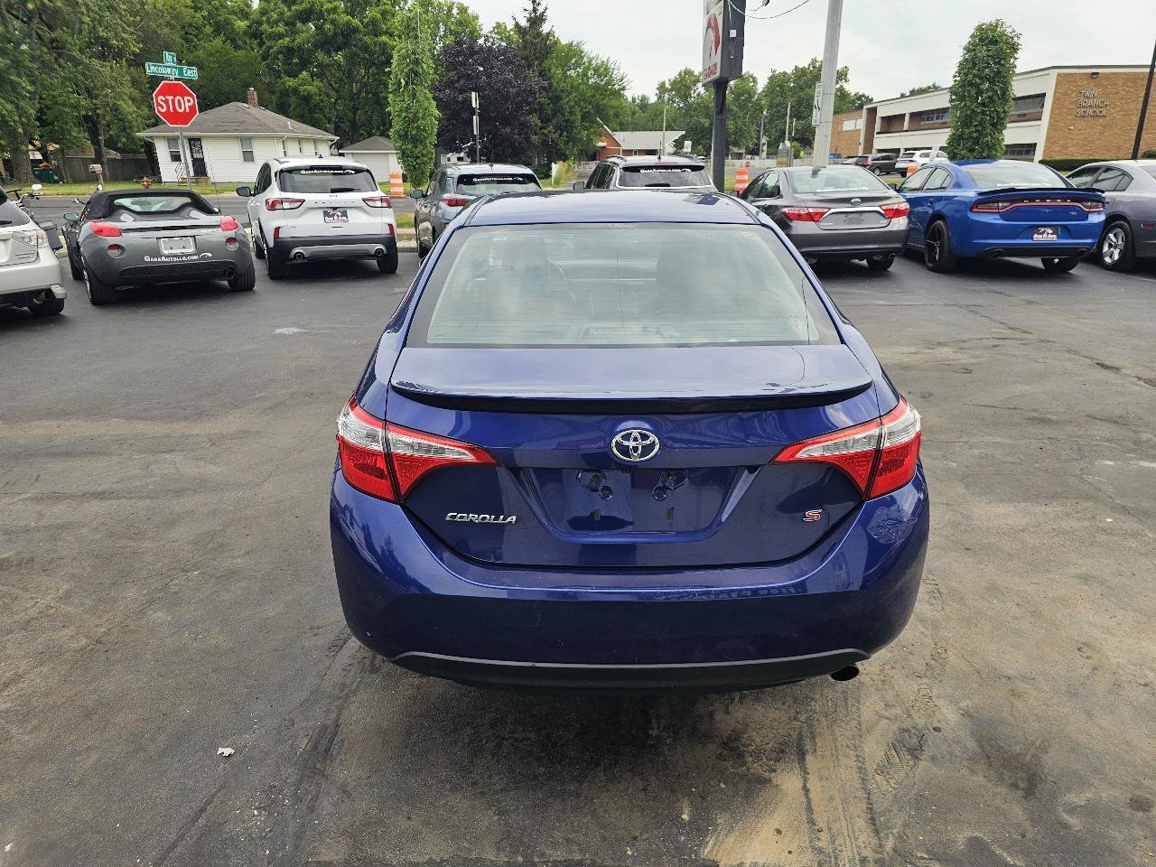 Used 2016 Toyota Corolla S FWD image 9