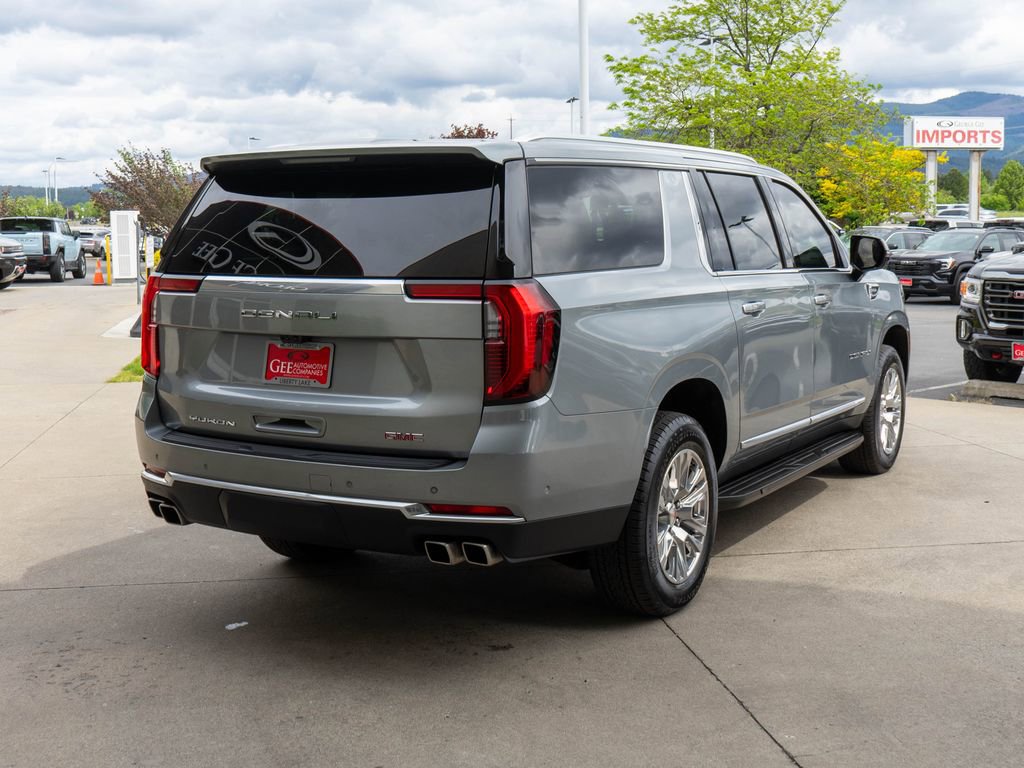 Certified 2025 GMC Yukon XL Denali w/ Advanced Technology Package AWD/4WD image 7