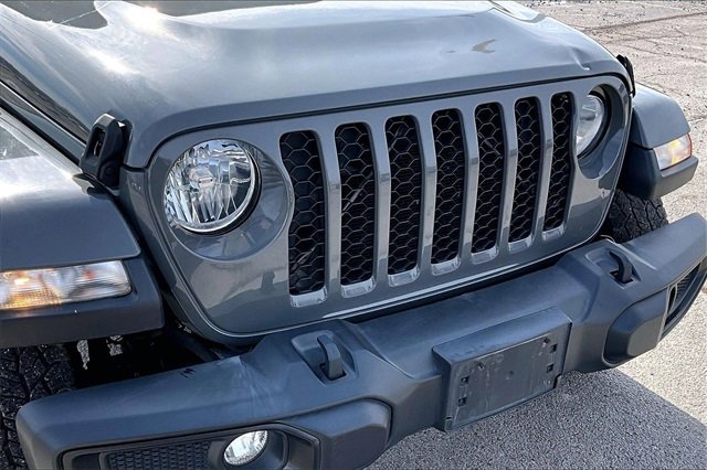 Used 2021 Jeep Gladiator Sport image 34