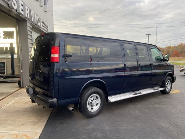 Used 2014 Chevrolet Express 3500 LS image 3