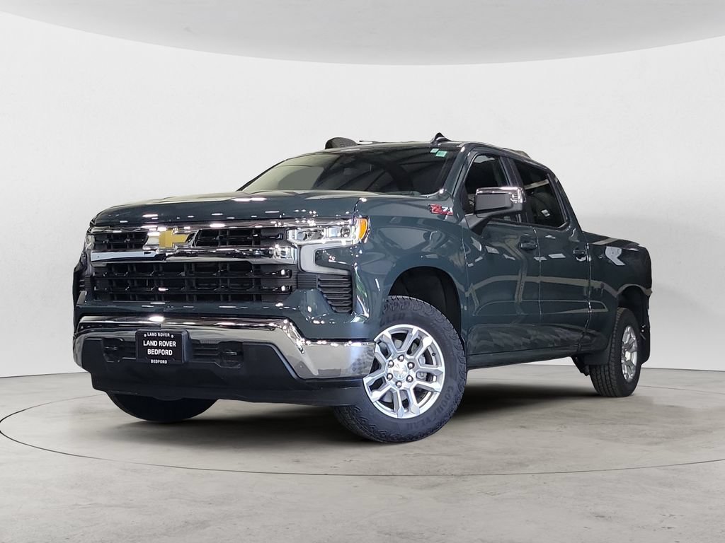 Used 2025 Chevrolet Silverado 1500 LT AWD/4WD image 1