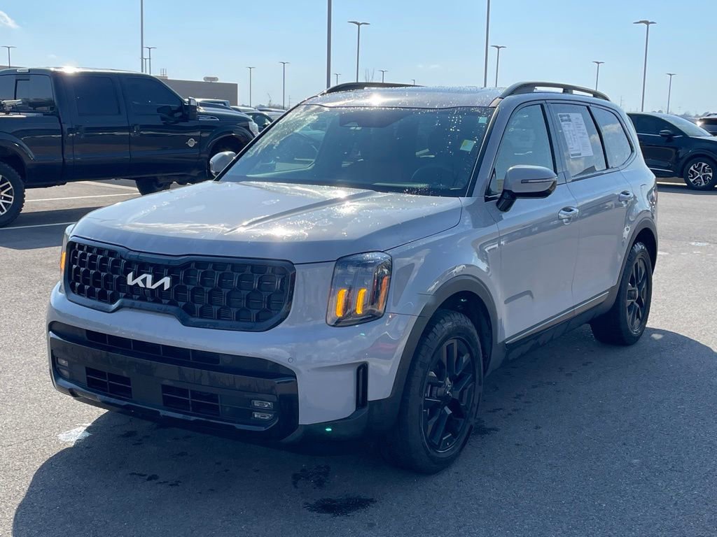 Certified 2024 Kia Telluride SX X-Pro image 3