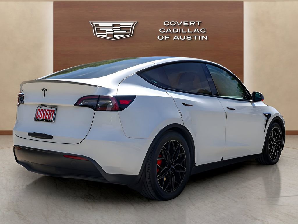 Used 2024 Tesla Model Y Performance image 4