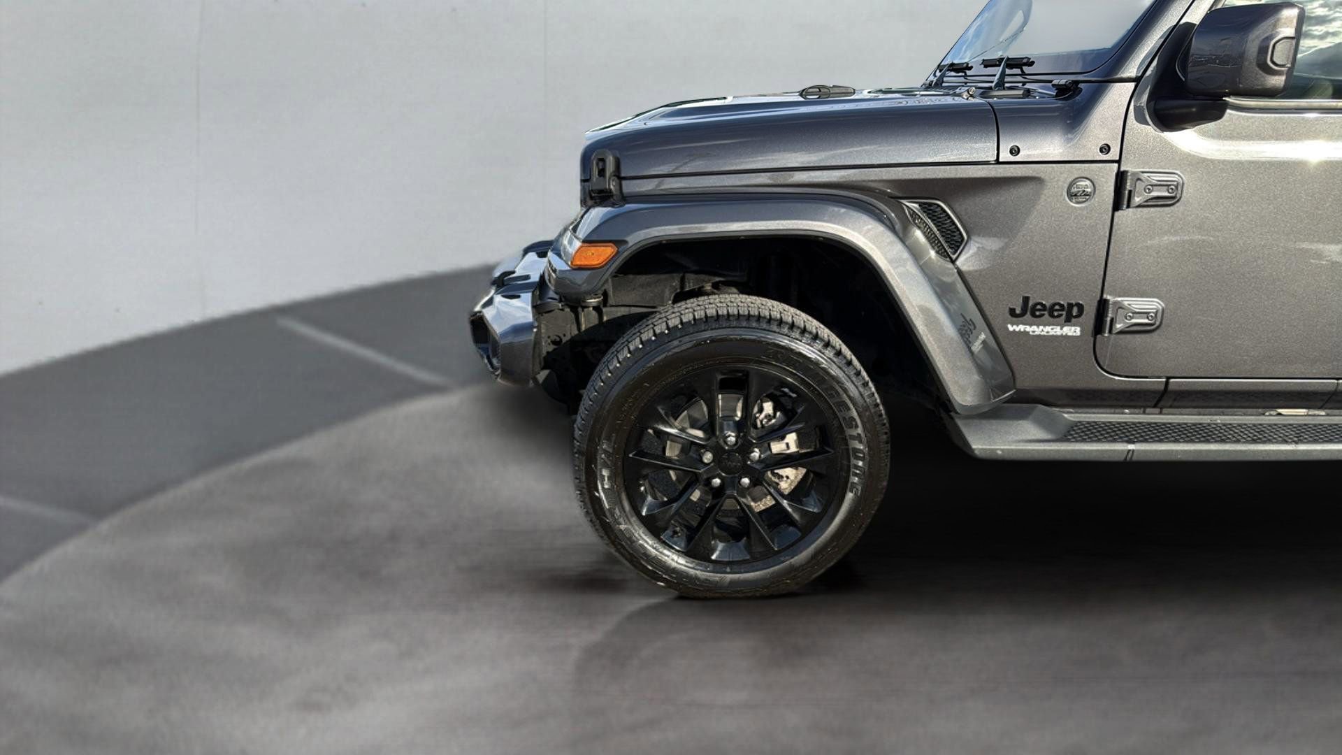 Used 2021 Jeep Wrangler Unlimited Sahara image 24