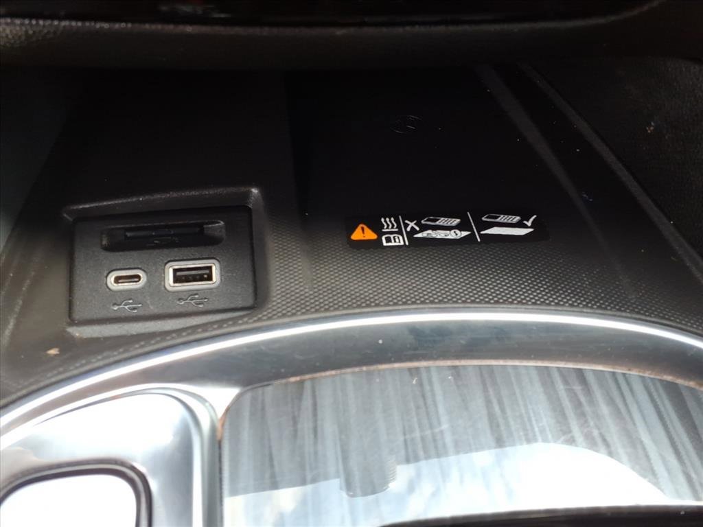 Used 2024 Buick Enclave Premium image 12