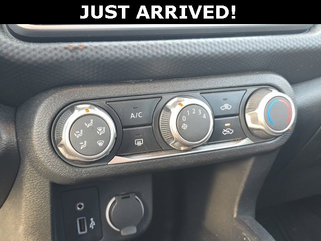 Used 2023 Nissan Kicks S image 14