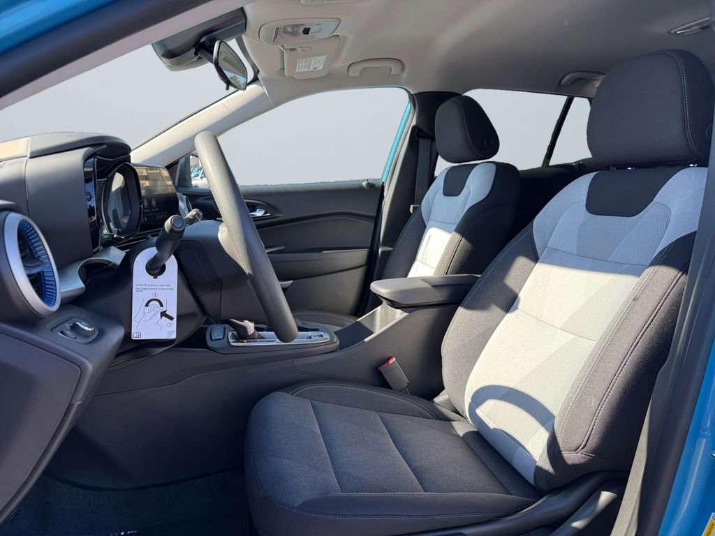New 2026 Chevrolet Trax LS image 9