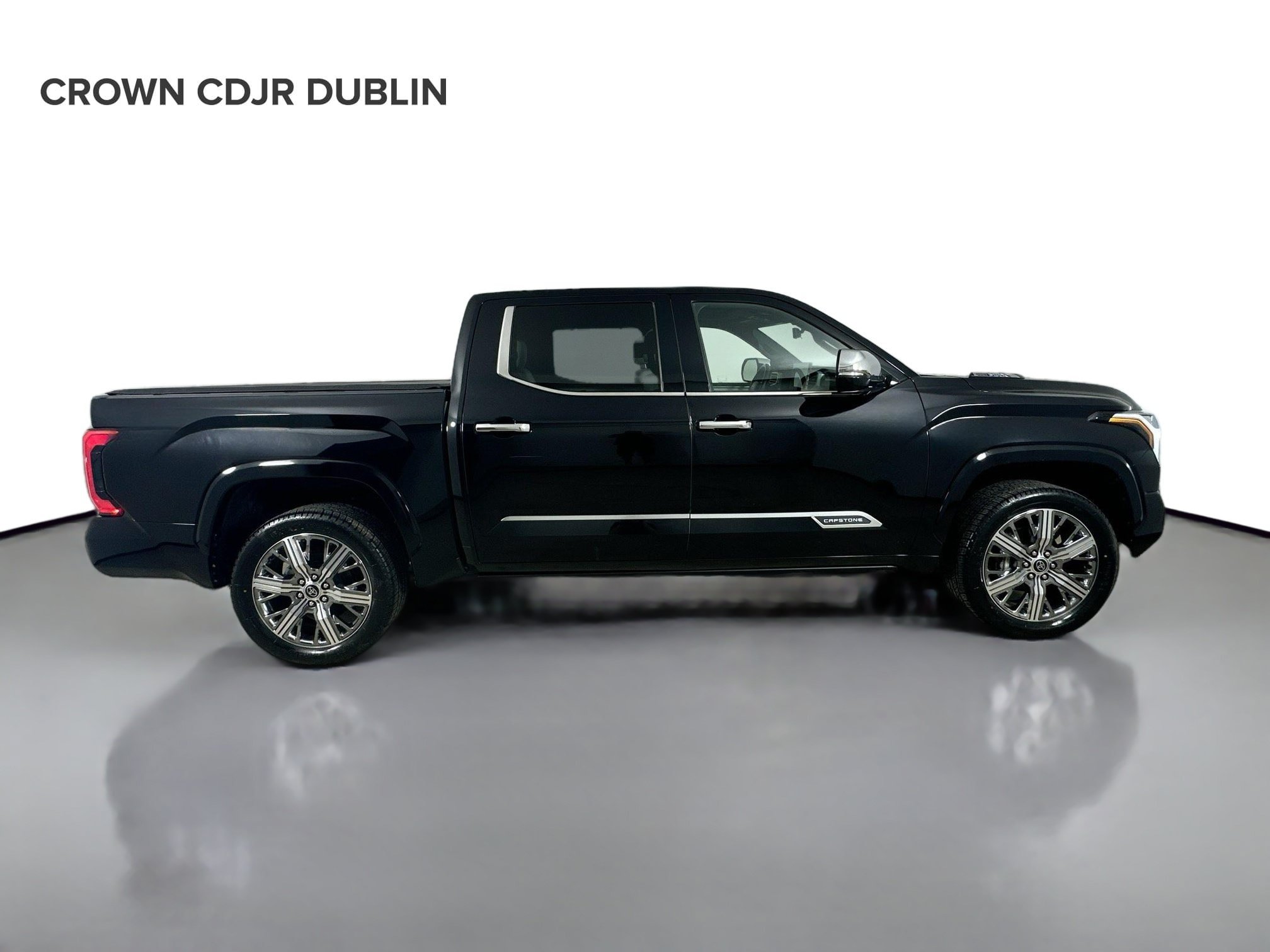 Used 2024 Toyota Tundra Capstone AWD/4WD image 5