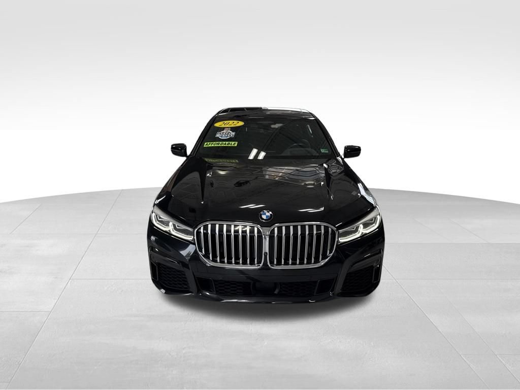 Used 2022 BMW 750i xDrive w/ M Sport Package AWD/4WD image 9