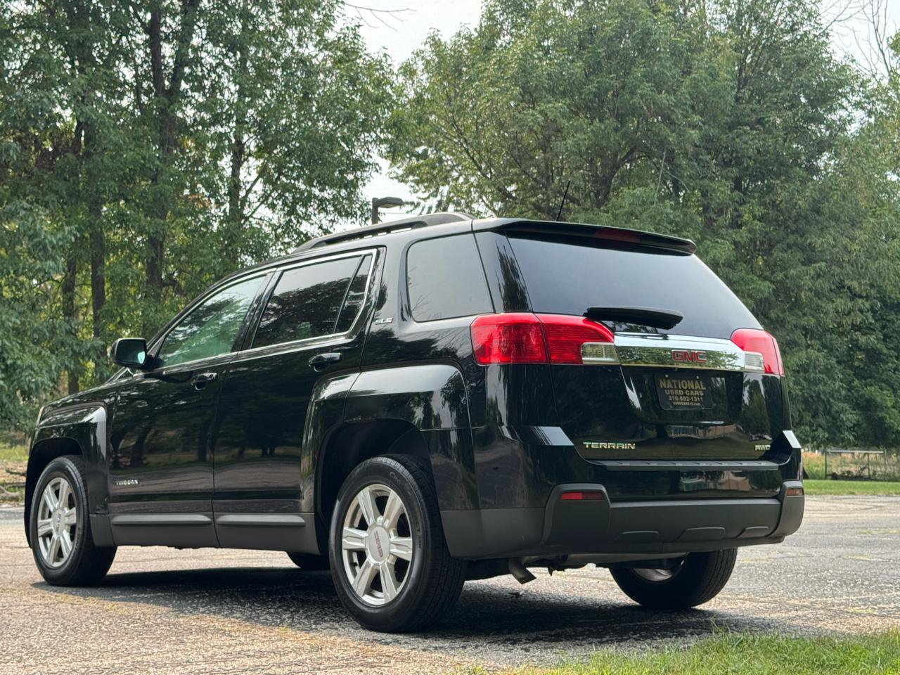 Used 2015 GMC Terrain SLE w/ Convenience Package AWD/4WD image 7