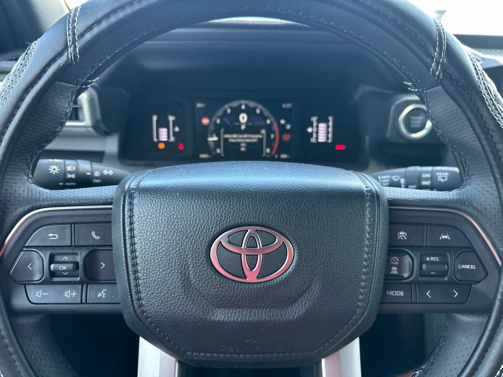 Used 2026 Toyota 4Runner SR5 RWD image 18