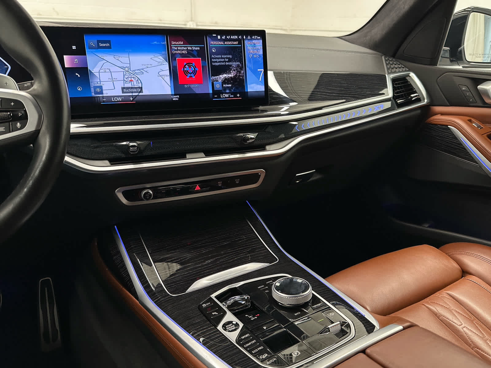 Used 2023 BMW X7 xDrive40i w/ M Sport Package AWD/4WD image 30