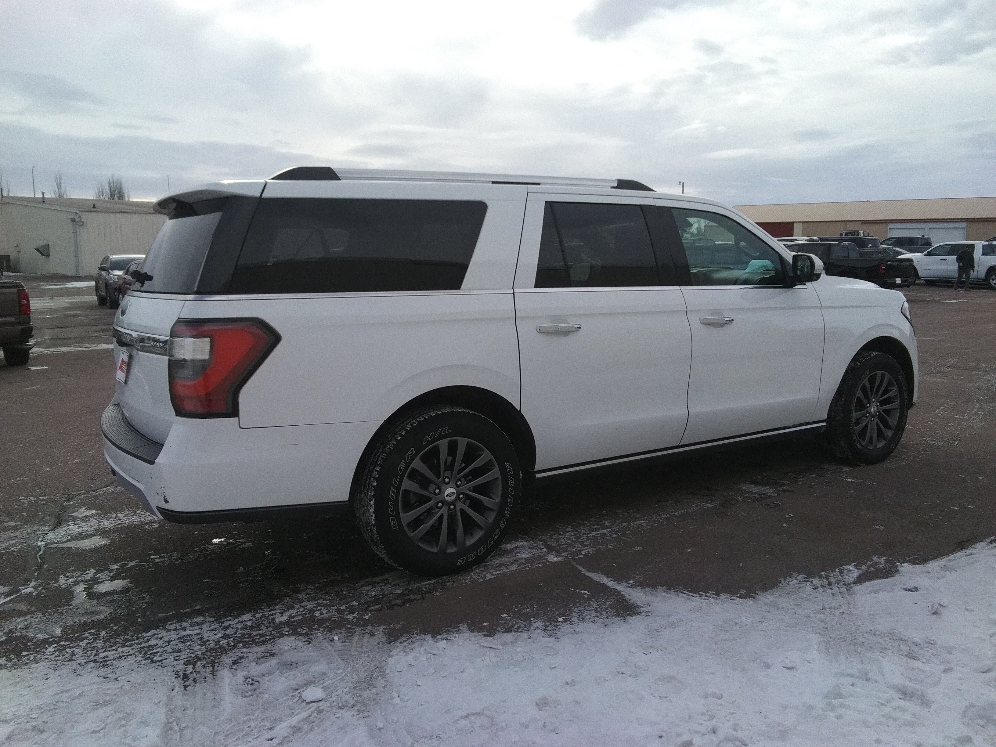 Used 2020 Ford Expedition Max Limited AWD/4WD image 5