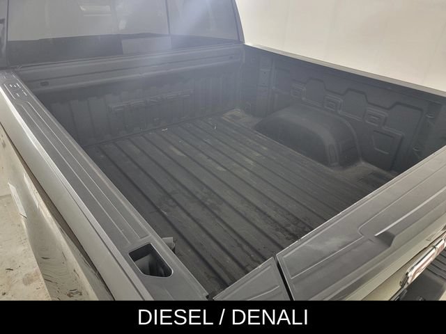 Used 2023 GMC Sierra 1500 Denali w/ Denali Reserve Package AWD/4WD image 16