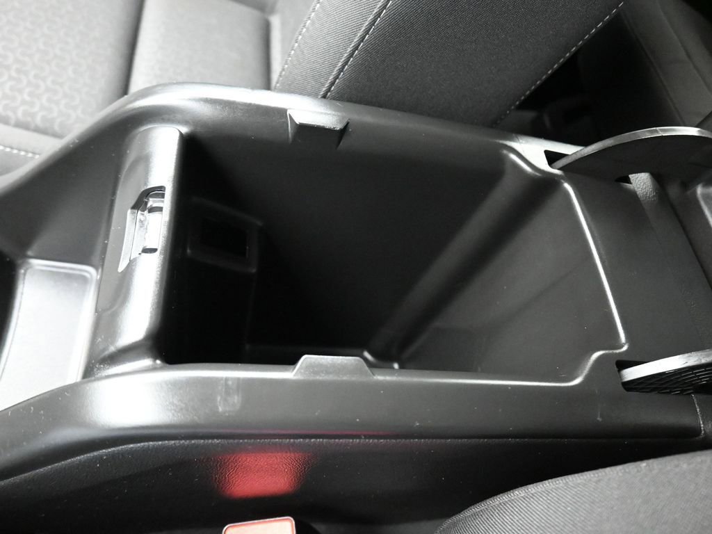 Used 2022 GMC Canyon Elevation w/ Driver Alert Package image 21