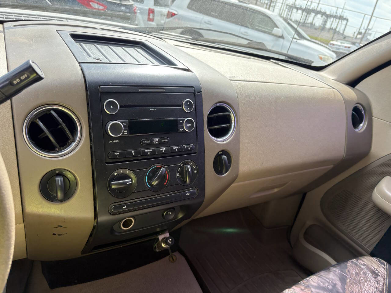 Used 2007 Ford F150 Lariat AWD/4WD image 24