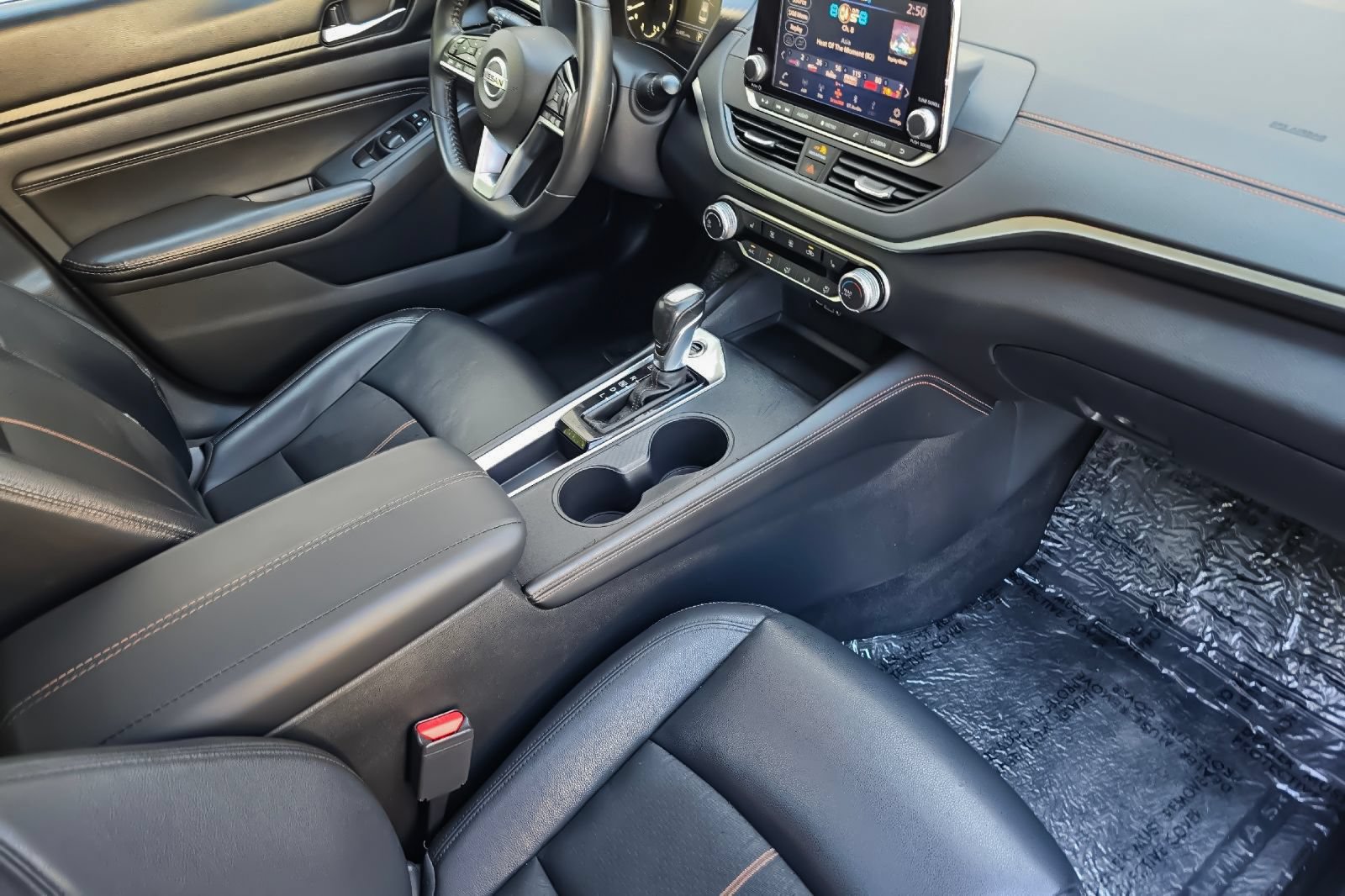Used 2021 Nissan Altima 2.5 SR w/ SR Premium Package FWD image 15