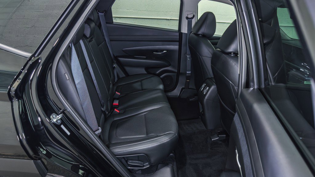 Used 2025 Hyundai Tucson SEL image 21