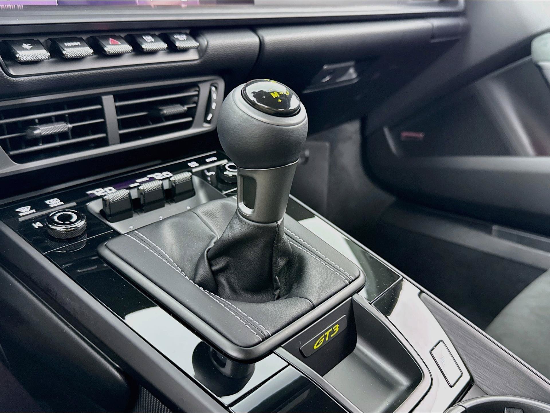 Used 2026 Porsche 911 GT3 RWD image 7