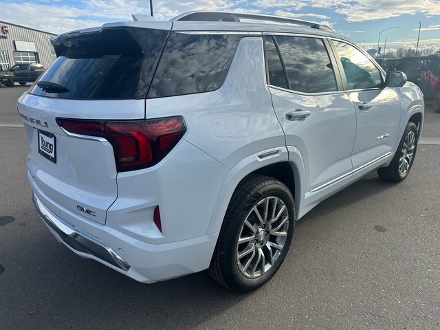 New 2026 GMC Terrain Denali image 3